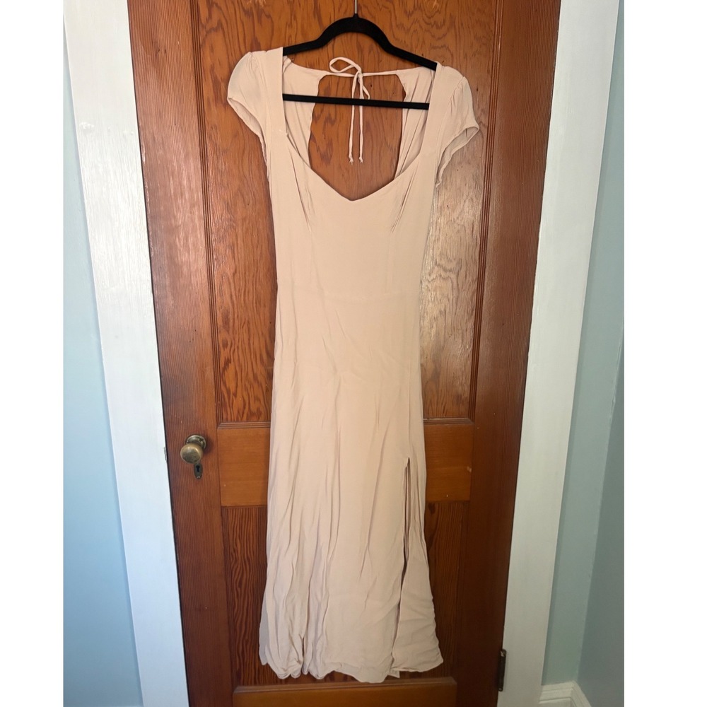 Reformation Amaryllis Beige Sweetheart Neckline Dress Cap Sleeve Slit Open Back